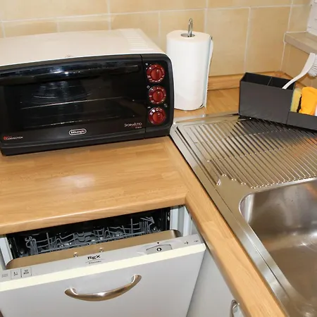 Interno 10 Apartament *