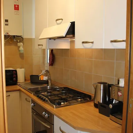 Interno 10 * Rome
