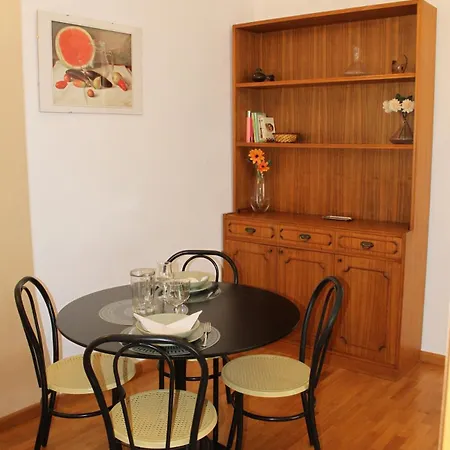 Interno 10 * Rome
